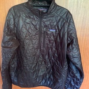 Women’s Patagonia nano puff pullover black